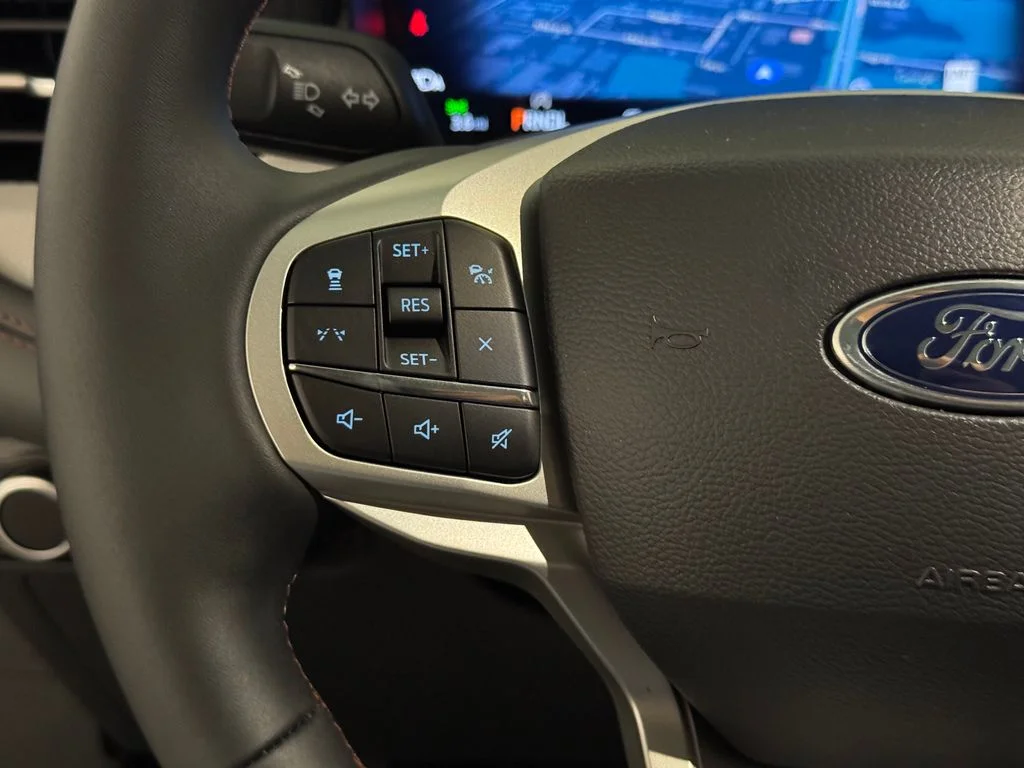 New 2026 Black Ford Active image 37