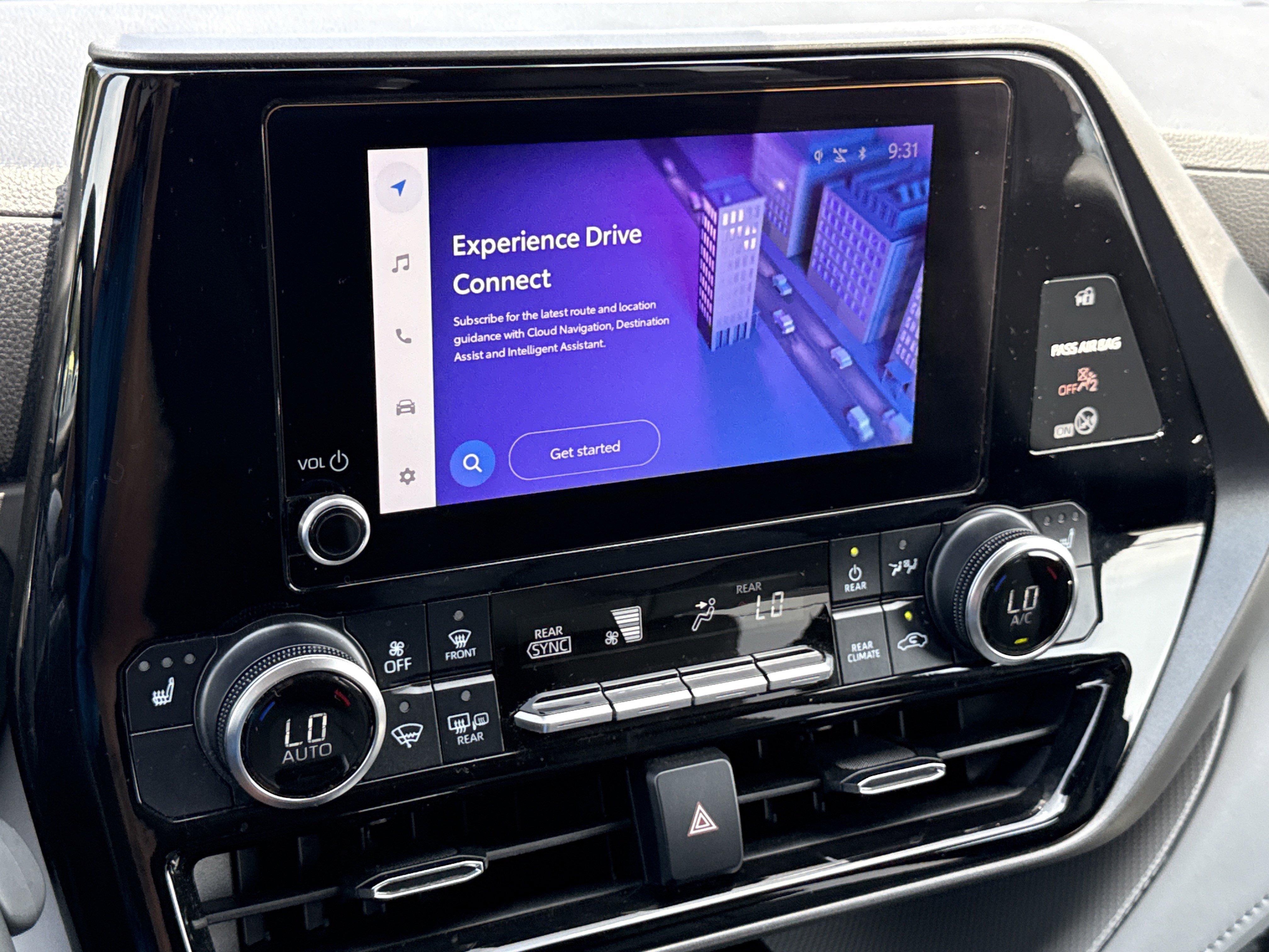 2023 Toyota Highlander XLE - Photo 25