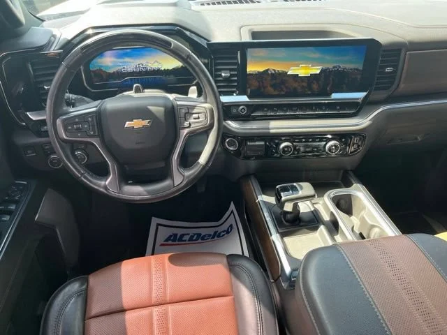 Certified Used 2024 Iridescent Pearl Tricoat Chevrolet High Country image 22