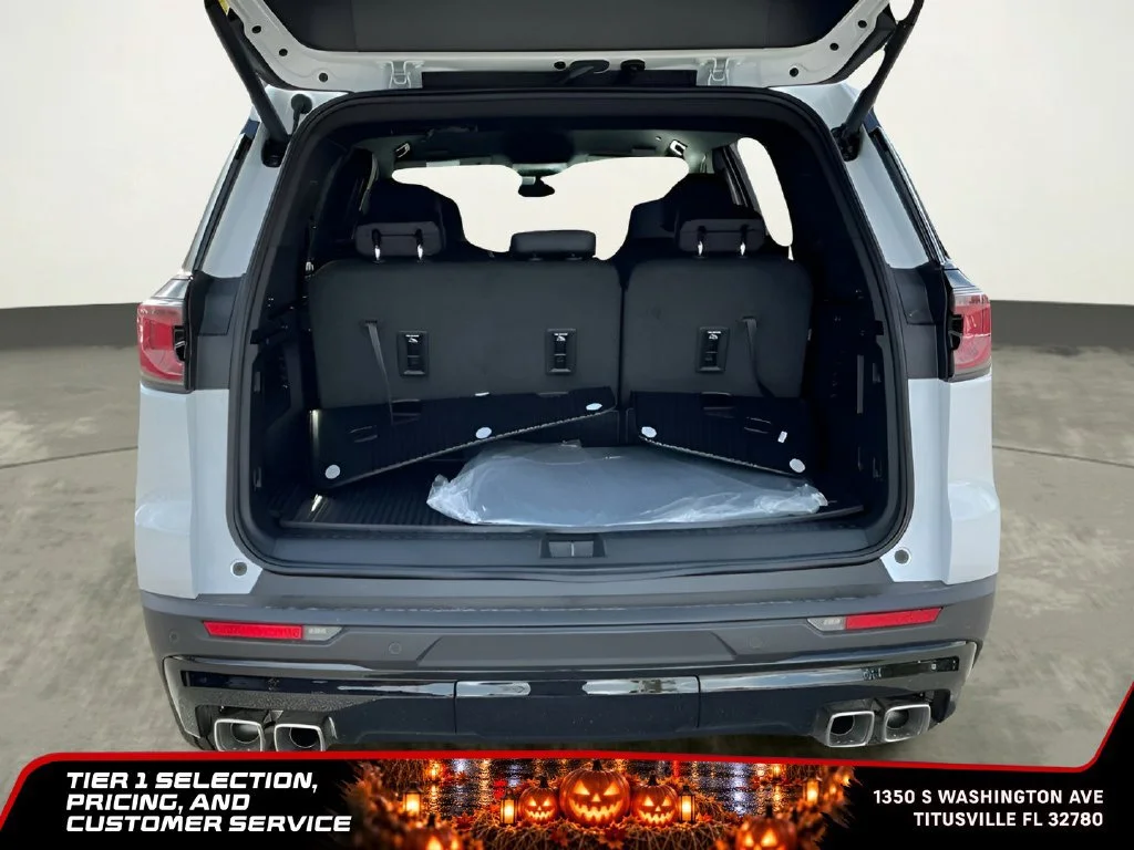 New 2026 Summit White GMC Elevation image 22
