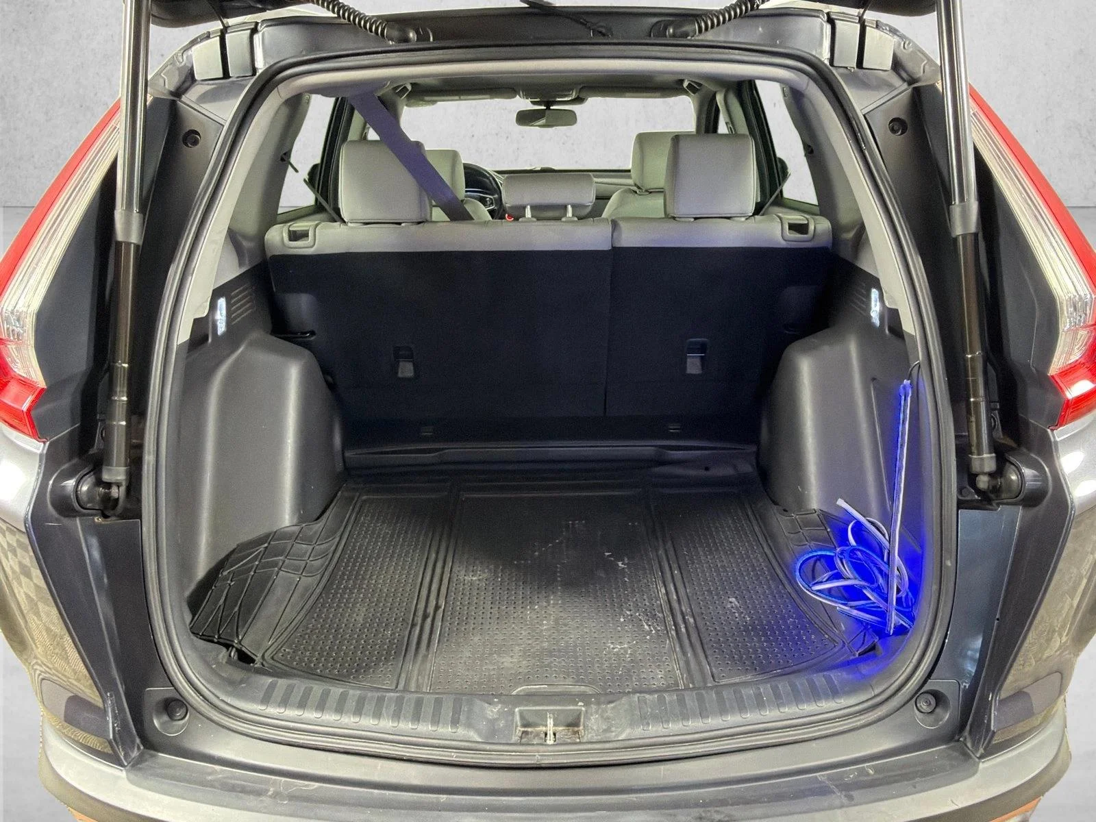 Used 2019 Silver Honda Touring image 20
