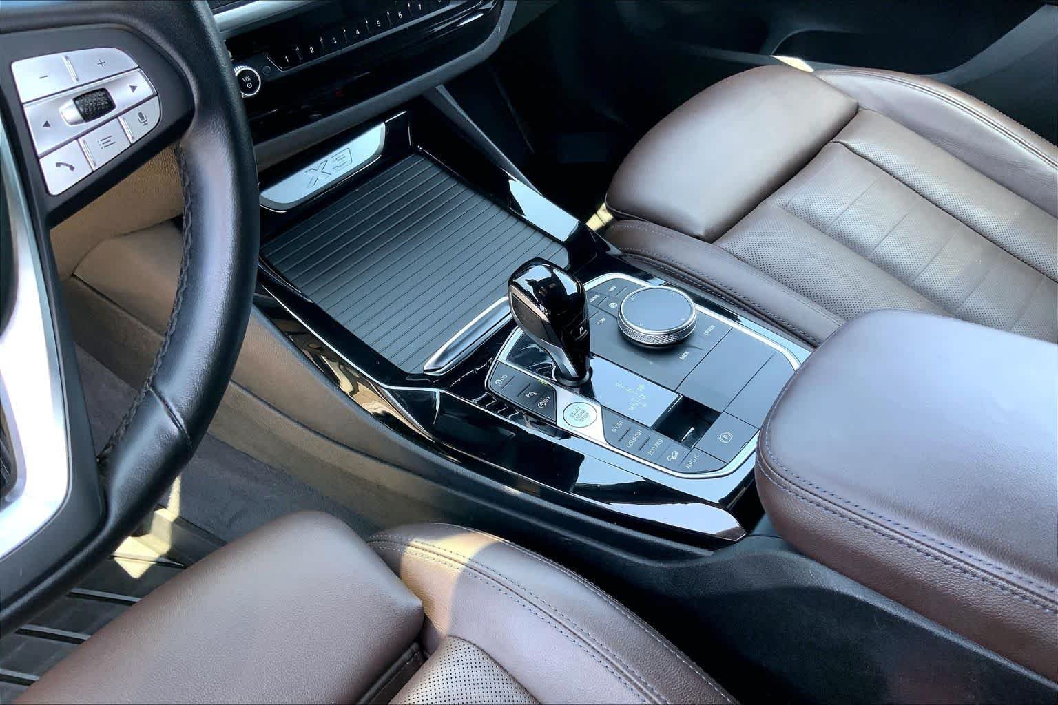 Used 2022 Alpine White BMW xDrive30i image 17