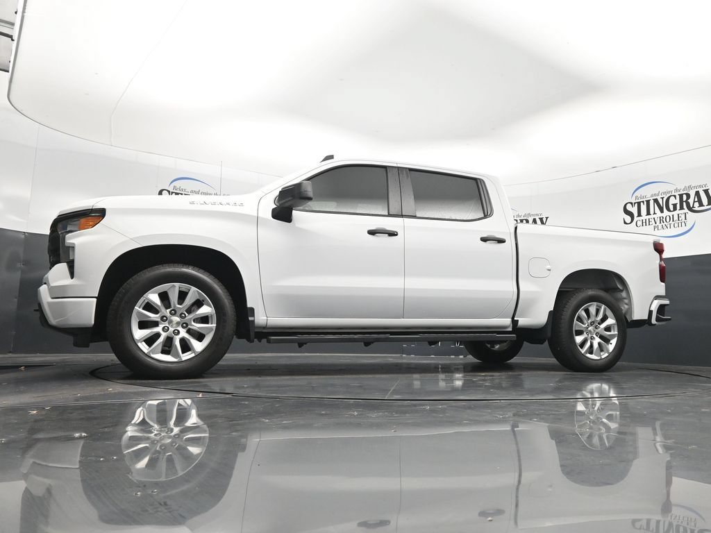 Used 2024 Summit White Chevrolet Custom image 28