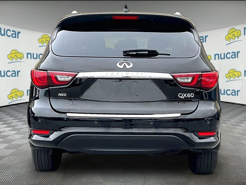 Used 2019 Black INFINITI LUXE image 5