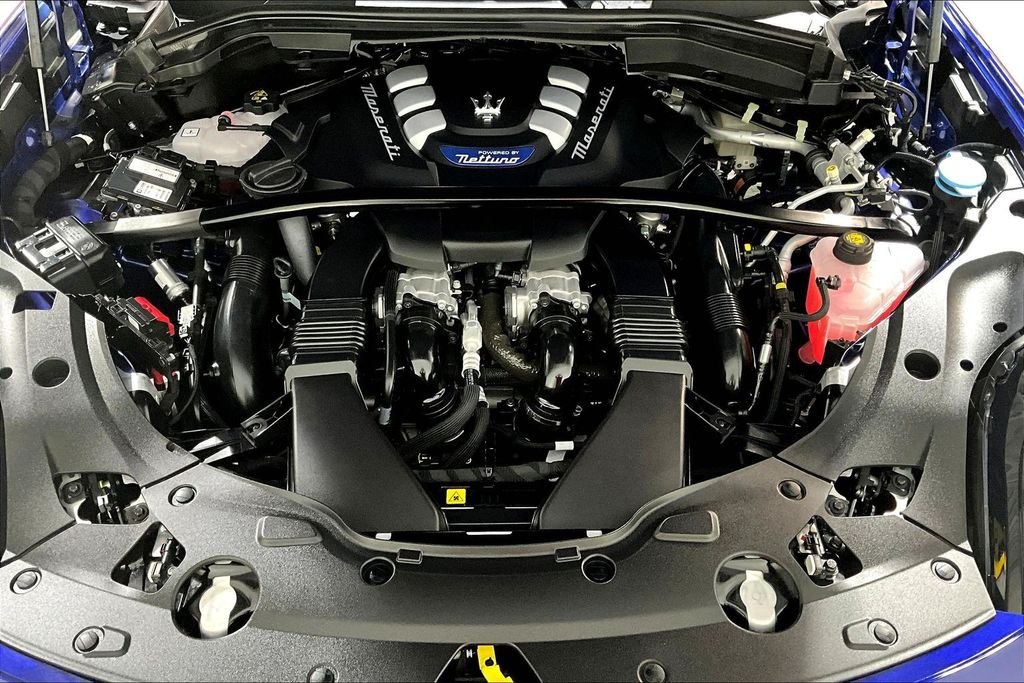 New 2026 Blue Maserati Modena image 12
