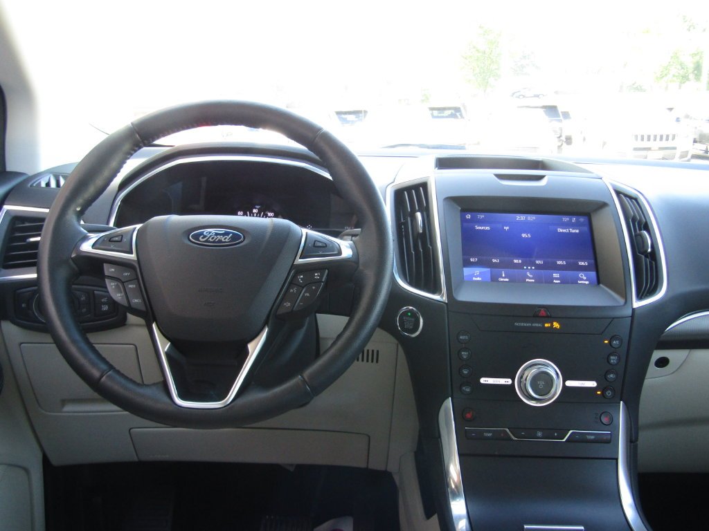 Used 2020 Silver Ford Titanium image 5