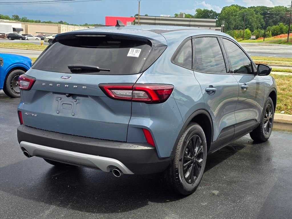 Used 2025 Blue Ford Active image 10