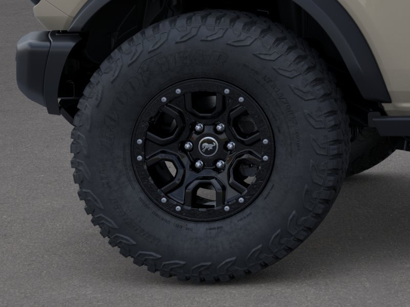 New 2026 Desert Sand Ford Badlands® image 21