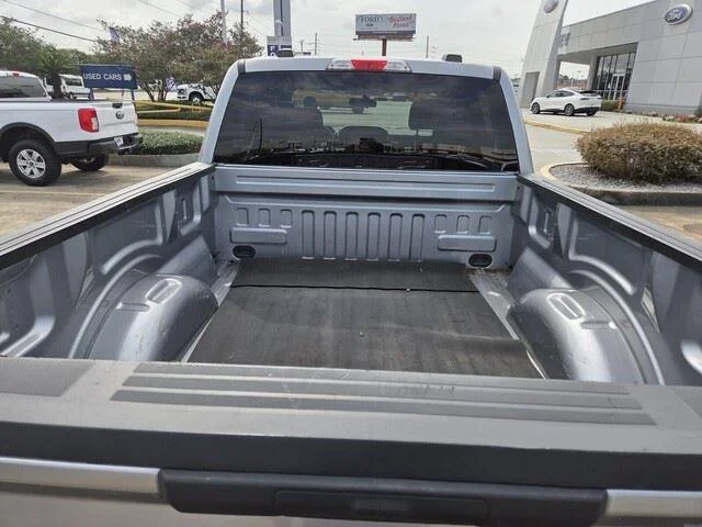 Used 2023 Iconic Silver Metallic Ford XLT image 28