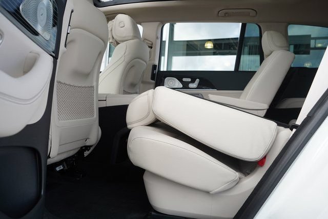 2026 Mercedes-Benz GLS Base - Photo 58