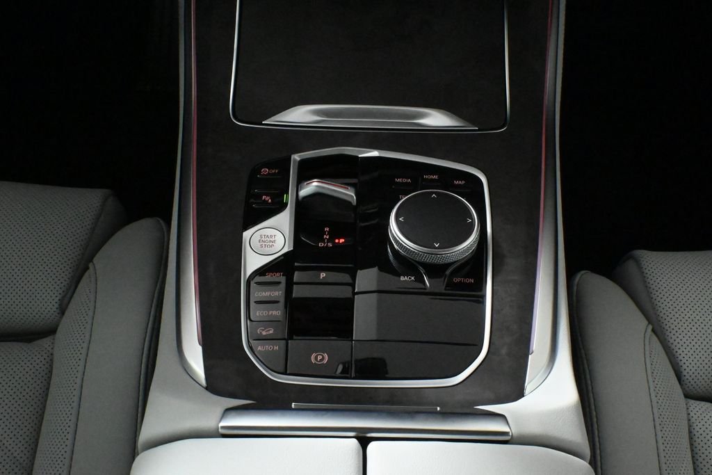 Used 2026 Blue BMW xDrive40i image 25