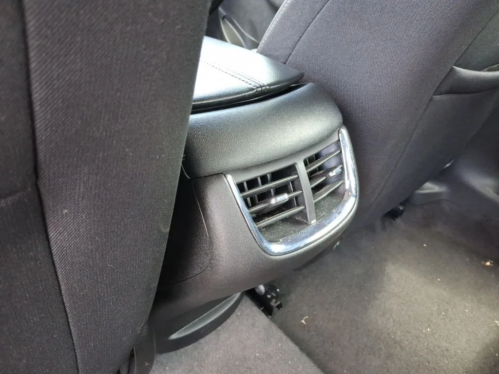 Used 2024 White Chevrolet LT image 23