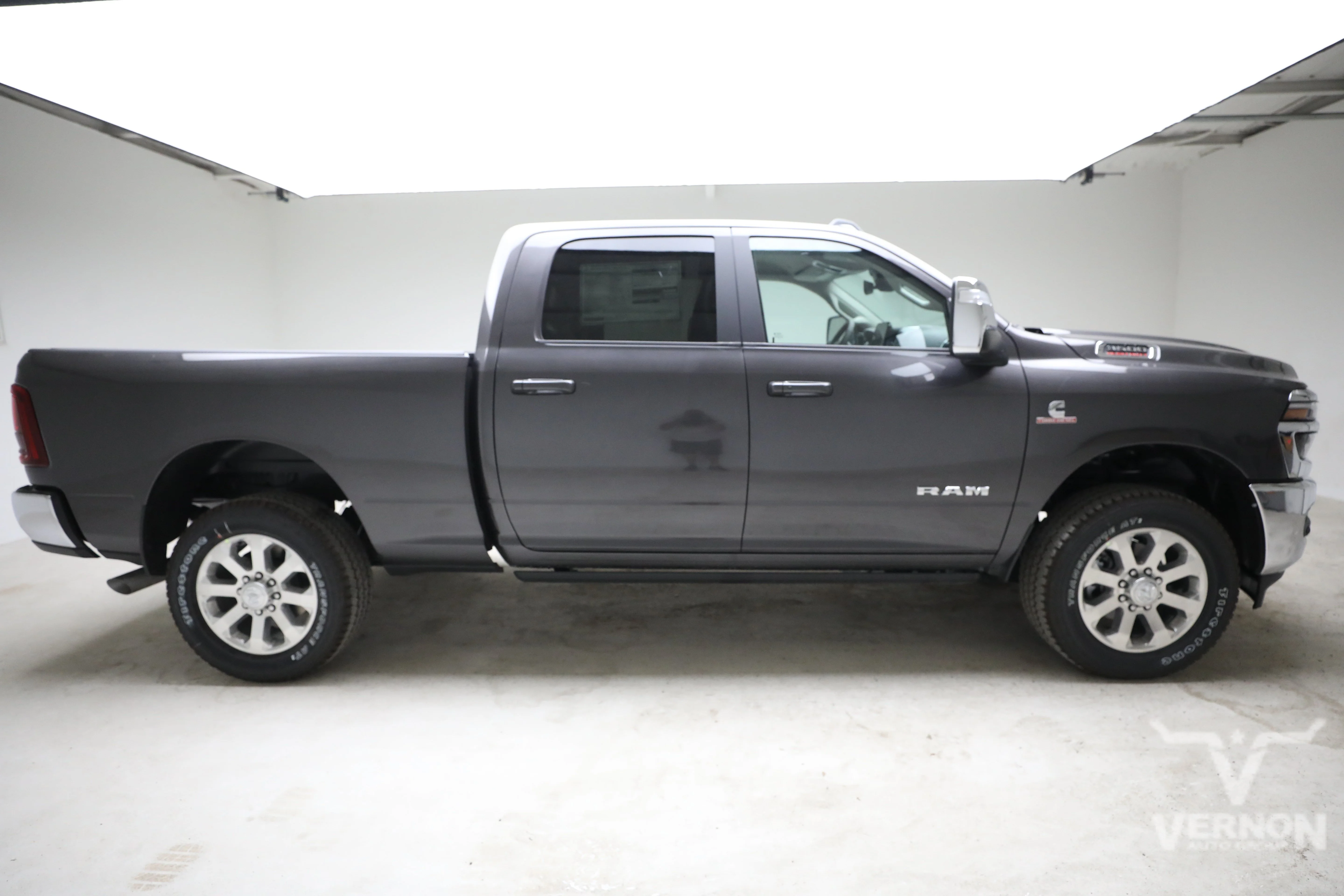 New 2026 Ram 3500 SRW Laramie Crew Cab 4x4