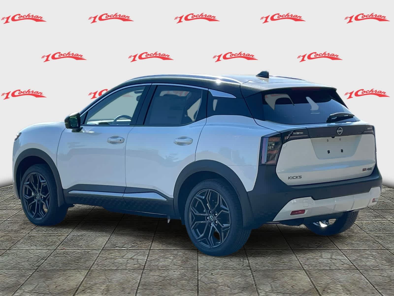 New 2026 Aspen White Tricoat/Super Black Nissan SR image 9
