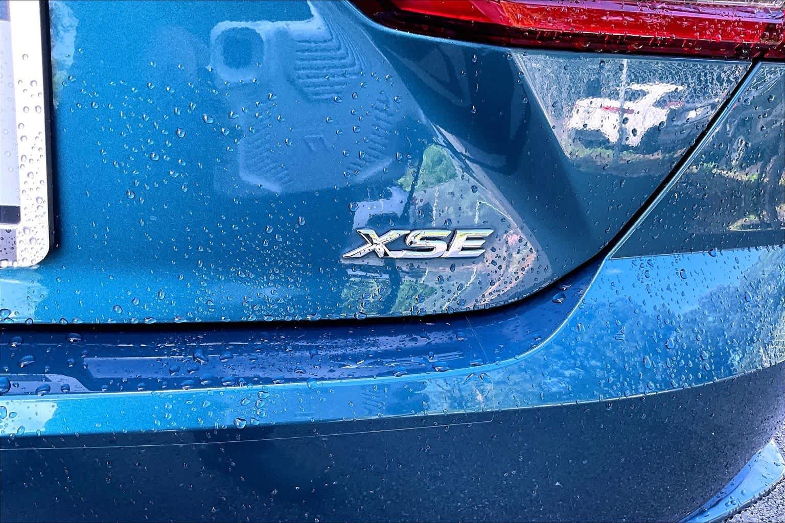 Used 2025 Ocean Gem Toyota XSE image 10