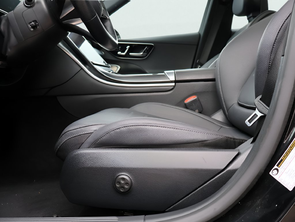 Used 2024 Black Mercedes-Benz C 300 image 37