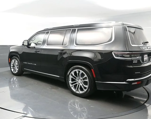 Used 2022 Black Jeep Series II image 5
