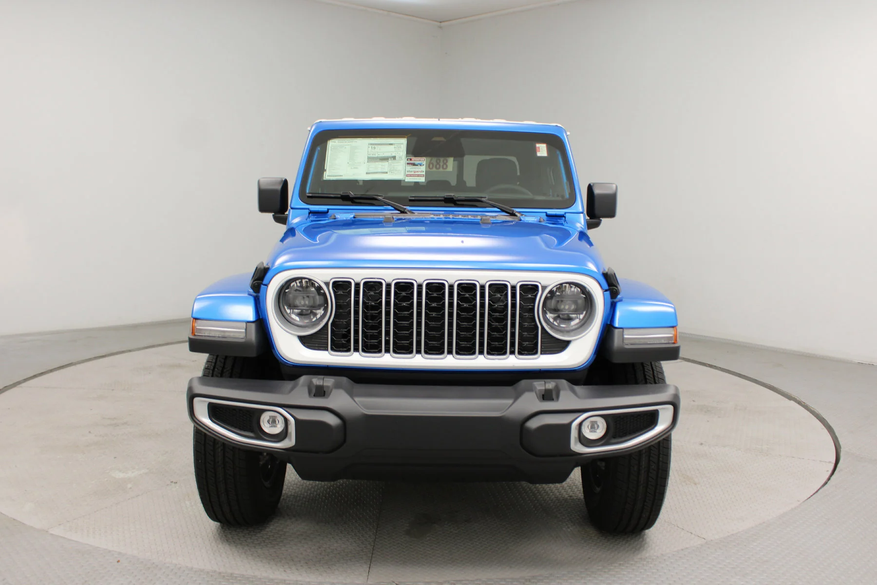 New 2026 Hydro Blue Pearl-Coat Exterior Paint Jeep Sahara image 26