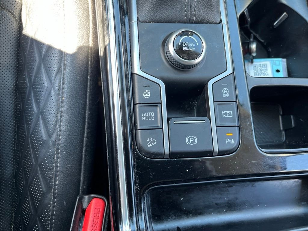 Used 2022 Gray Kia SX-Prestige image 23