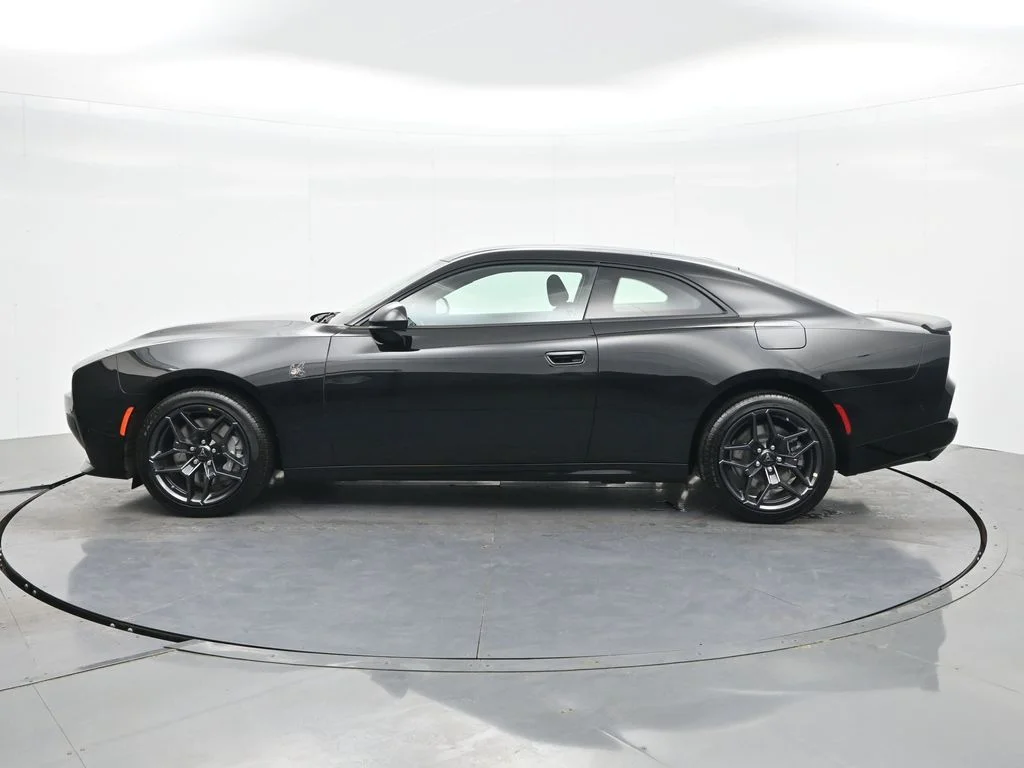 New 2026 Diamond Black Crystal Pearlcoat Dodge Scat Pack image 10