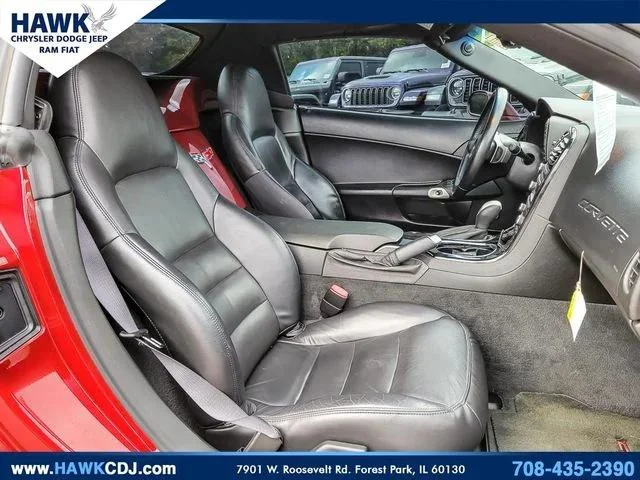 Used 2009 Red Chevrolet w/1LT image 22