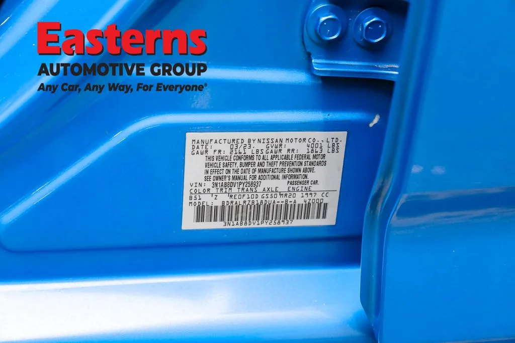 Used 2023 Blue Nissan SR image 34