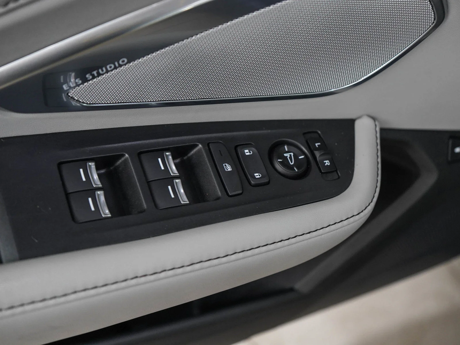 2020 Acura RDX Technology Package - Photo 20