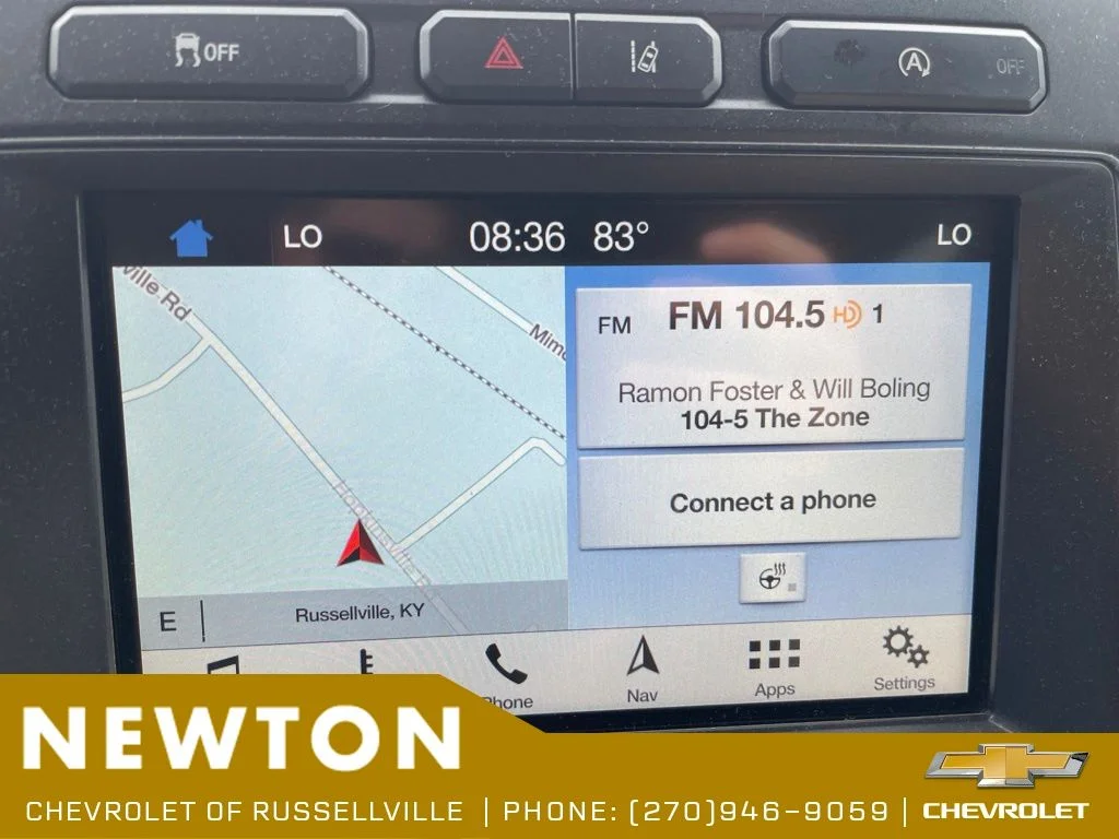 Used 2018 White Ford Limited image 5