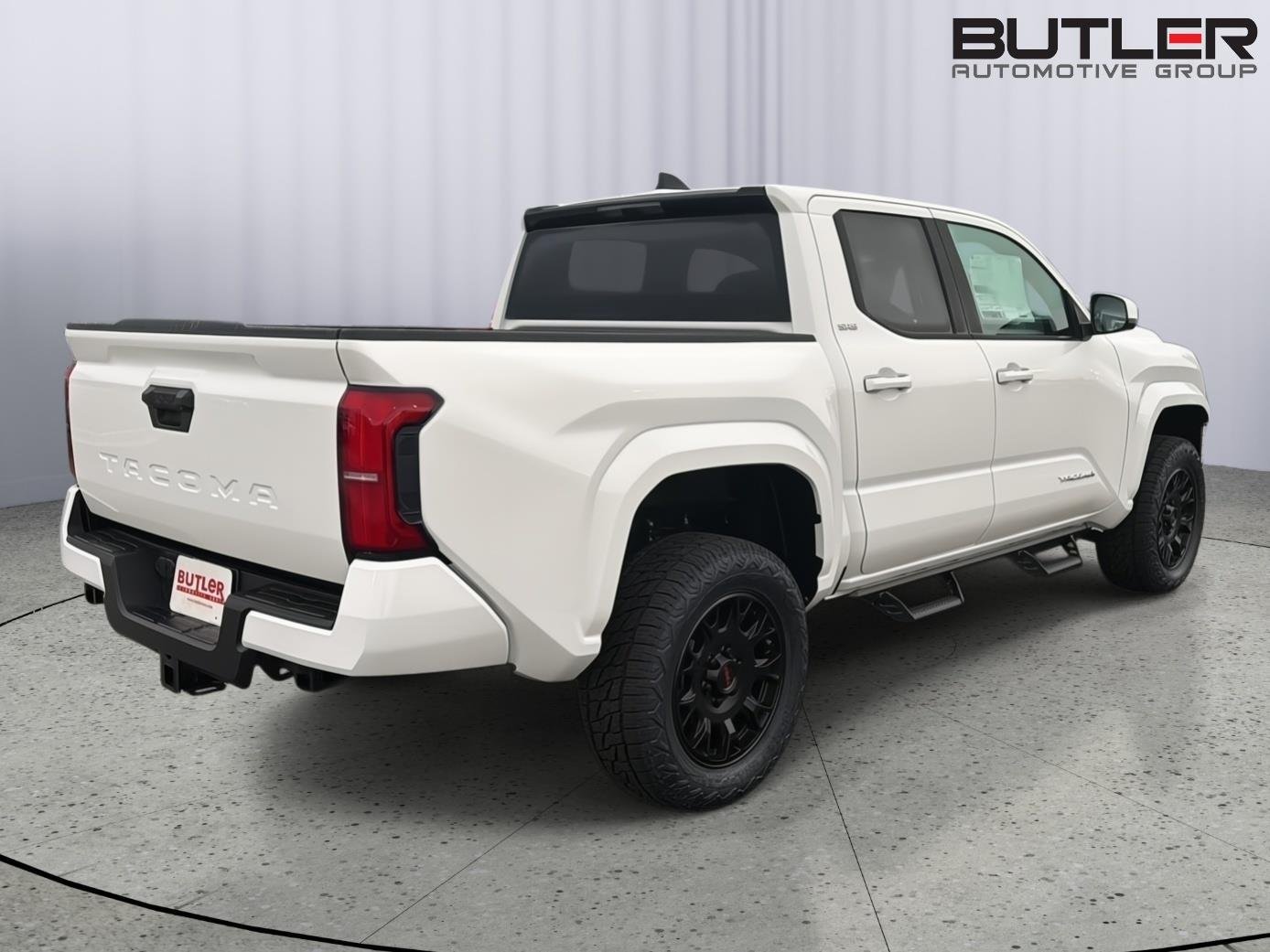 New 2026 Ice Cap Toyota SR5 image 6