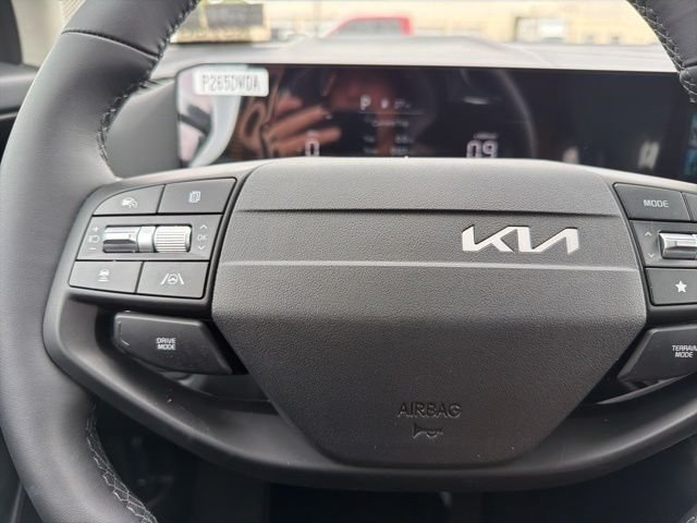 New 2026 Wolf Gray Kia EX image 24