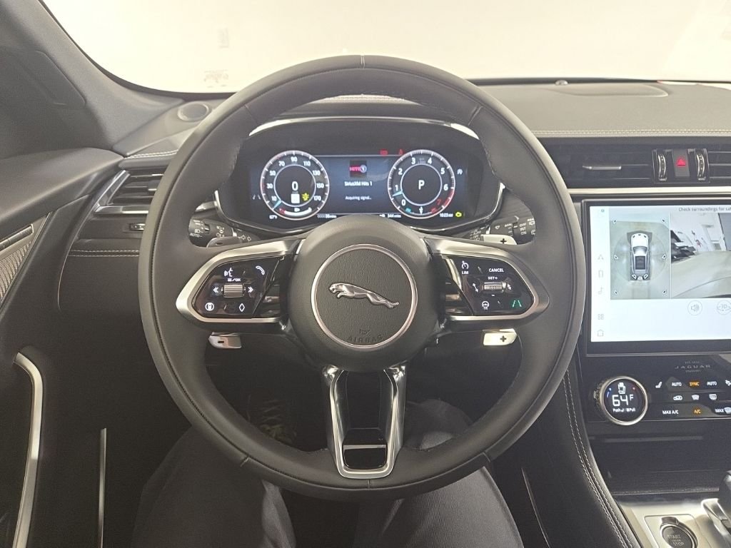 2026 Jaguar F-Pace R-Dynamic S - Photo 13