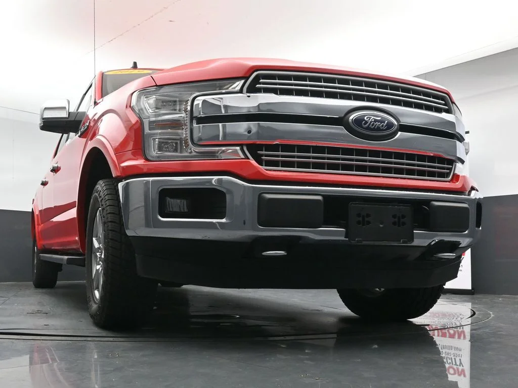 Used 2019 Red Ford Lariat image 33