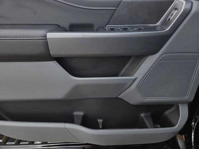 New 2026 Agate Black Metallic Ford XLT image 13