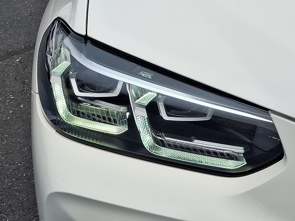 Certified Used 2024 Alpine White BMW xDrive30i image 9