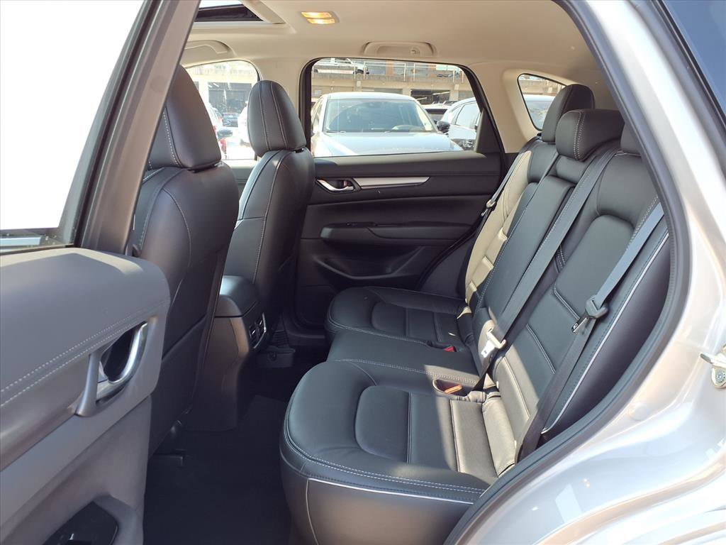 2025 Mazda CX-5 S Preferred package - Photo 20