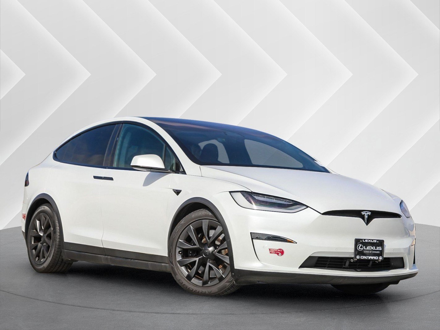 2023 Tesla Model X Long Range's photo