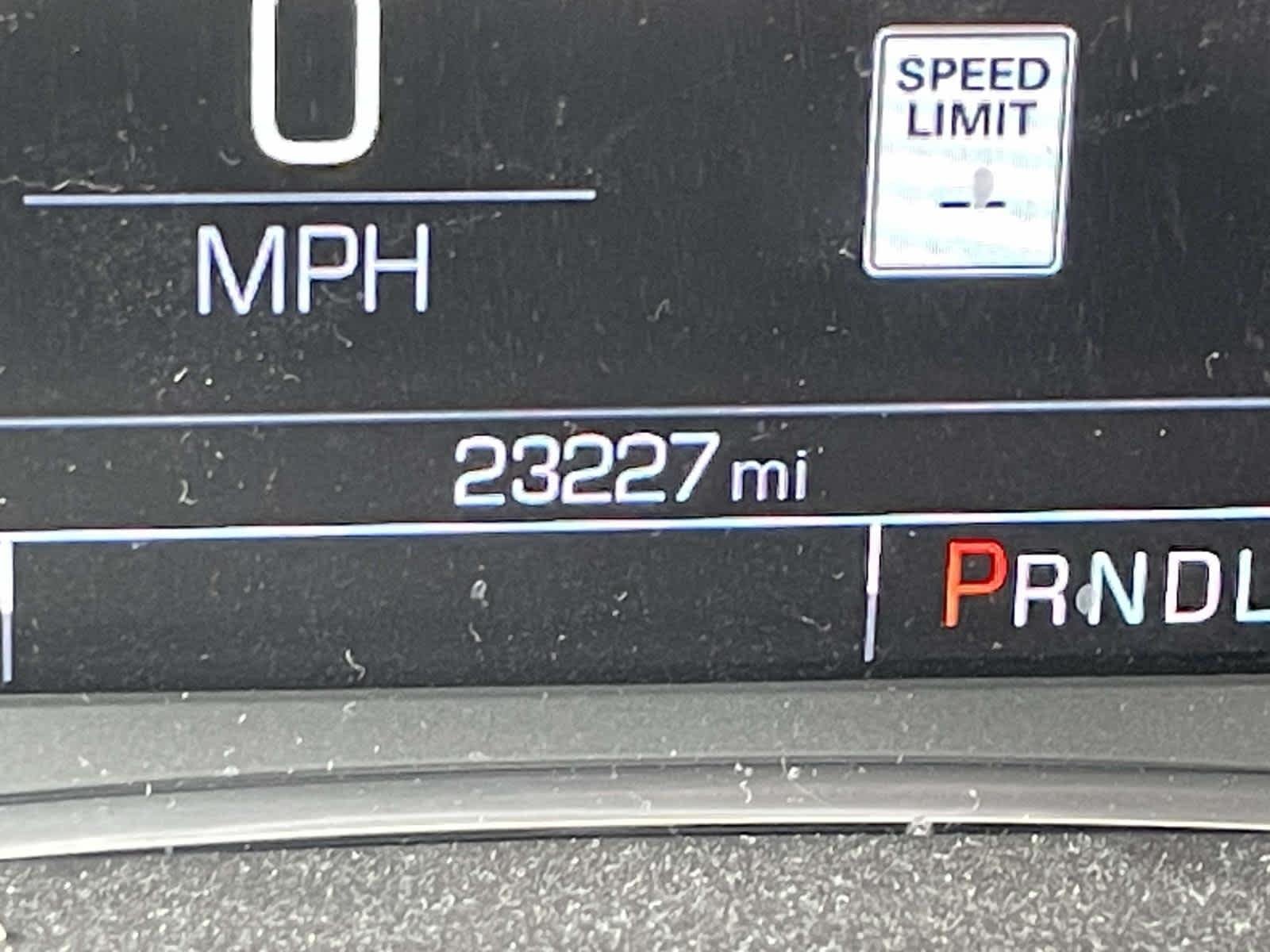 Used 2019 SMOKEY QUARTZ METALLIC GMC SLT image 28