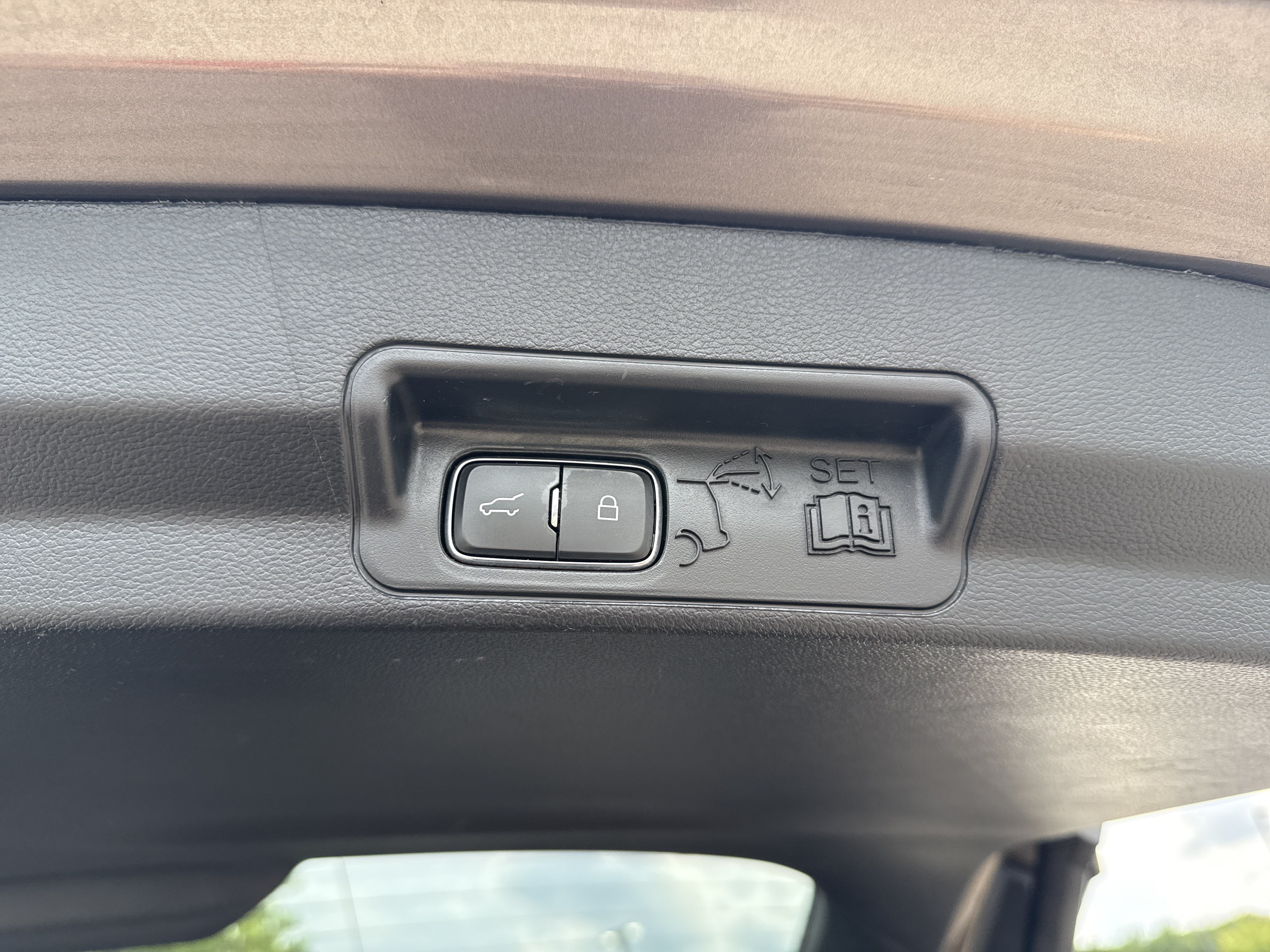 Used 2021 Gray Ford Limited image 20
