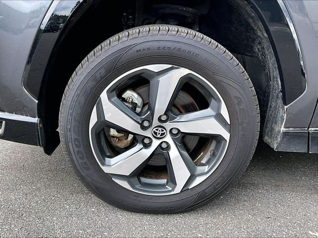 Used 2023 Gray Toyota SE image 7
