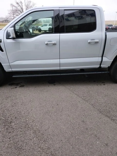 New 2025 Space White Metallic Ford Platinum® image 30