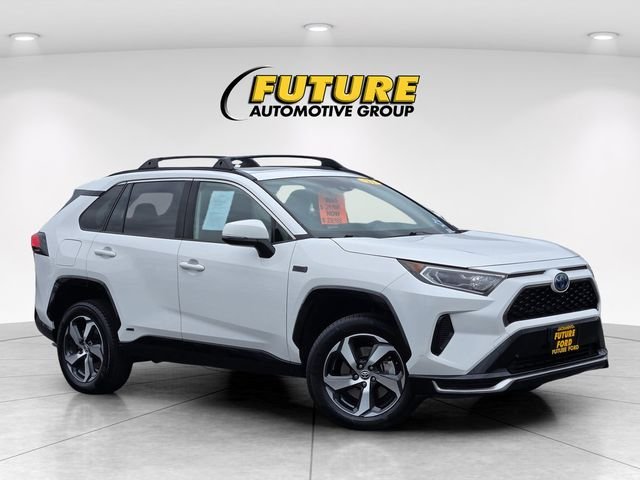 Used 2021 White Toyota SE image 1