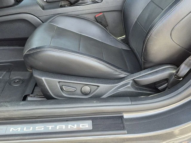 Used 2020 Magnetic Ford GT Premium image 14