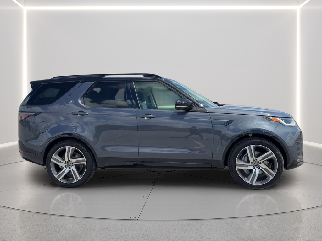 New 2026 Varesine Blue Land Rover Dynamic SE image 4