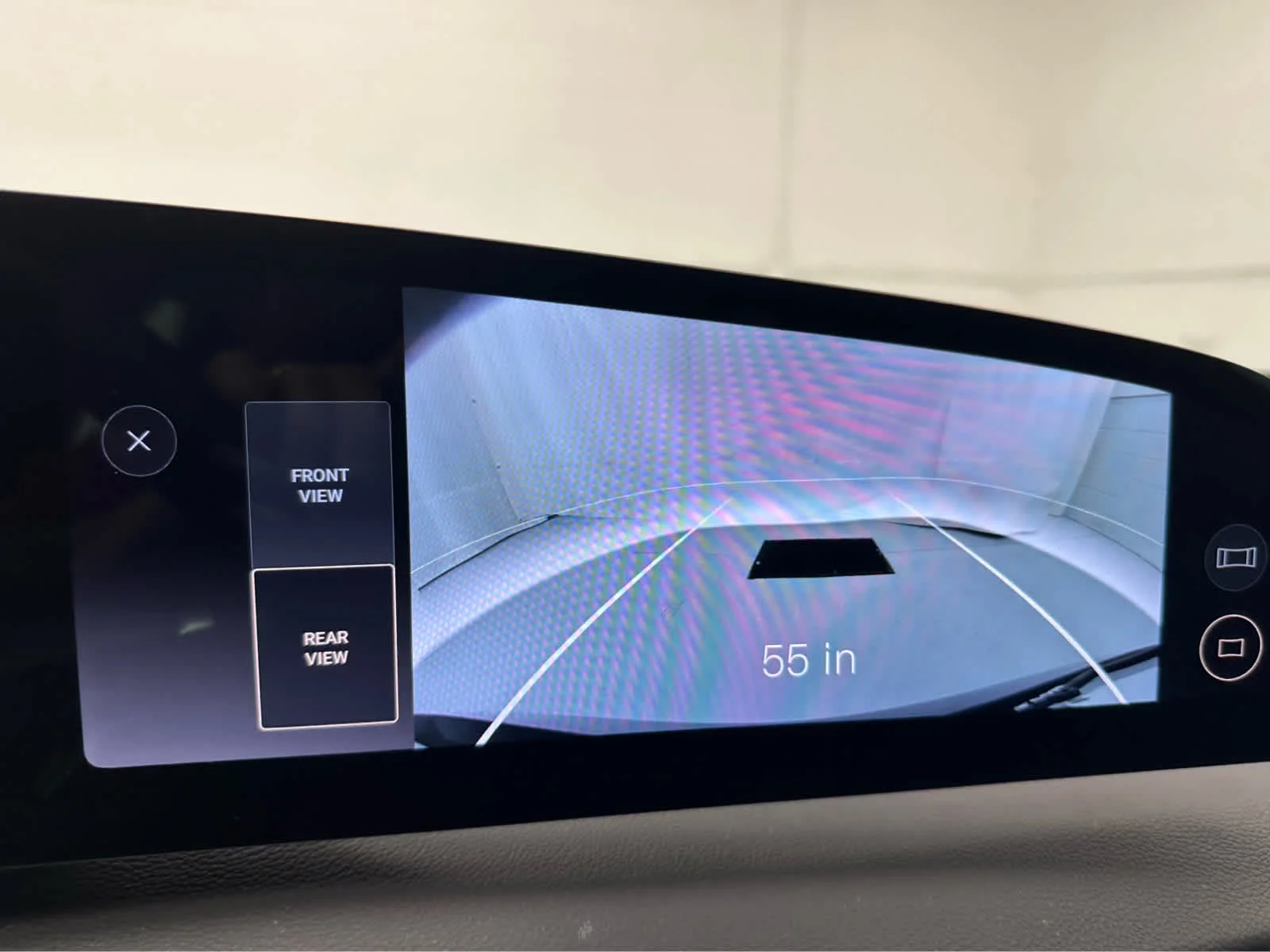 Used 2025 Infinite Black Metallic Lucid Touring image 30