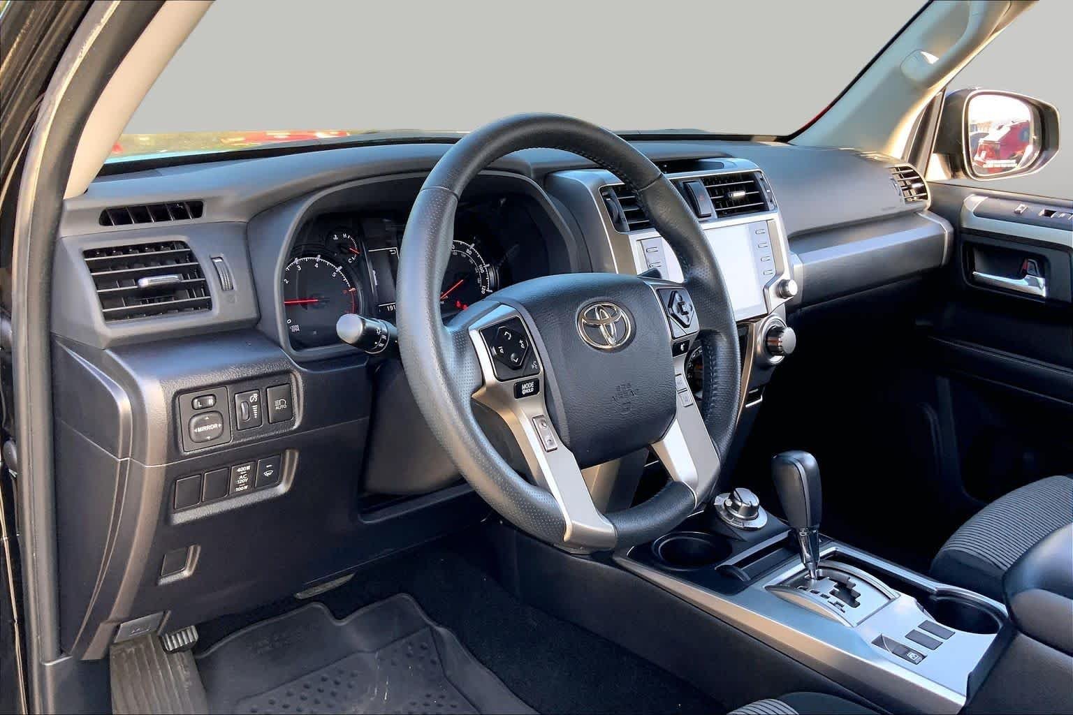 Used 2023 Midnight Black Metallic Toyota SR5 image 17