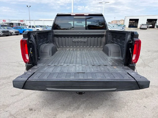 Used 2021 Black GMC AT4 image 29