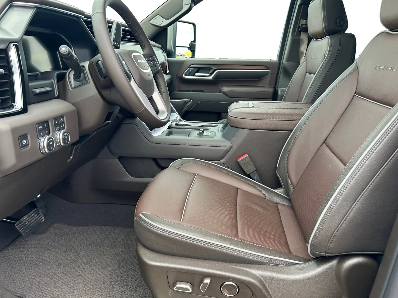 New 2026 Glacier White Tricoat GMC Denali image 14