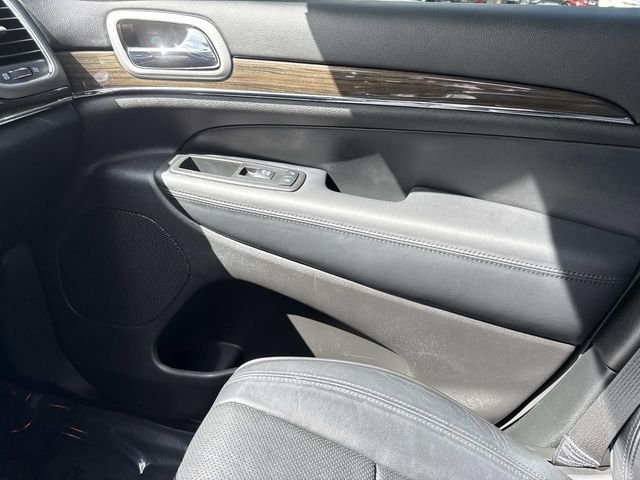 Used 2019 Molten Lava Pearl Honda Touring image 23