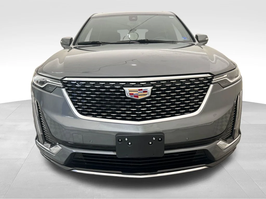 Used 2020 Gray Cadillac Premium Luxury image 9
