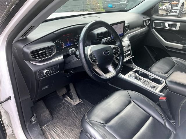 Used 2021 White Ford XLT image 8